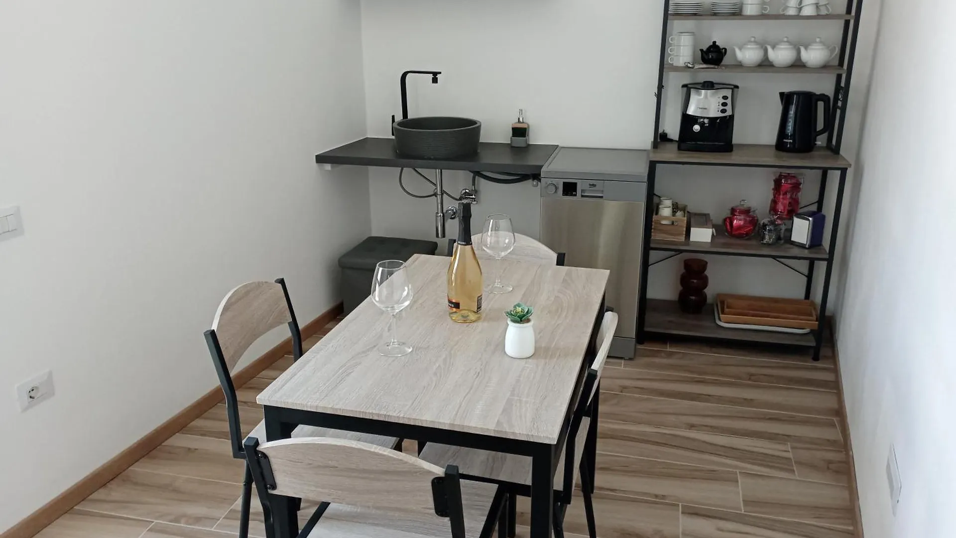 Niu Rooms Oristano Guest house